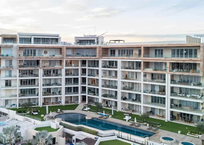 Live Aqua Private Residences La Paz